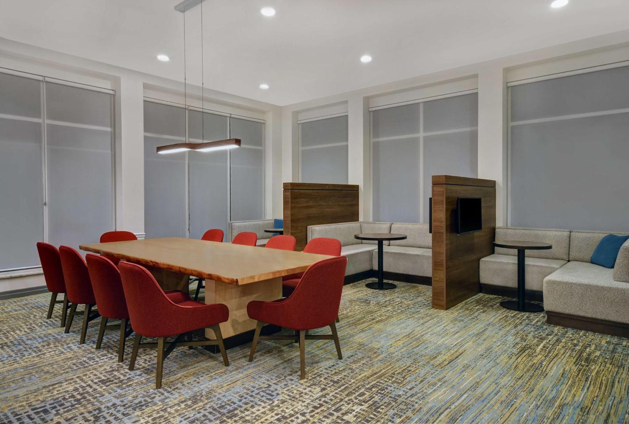 Hilton Garden Houston/galleria Area Hotel
